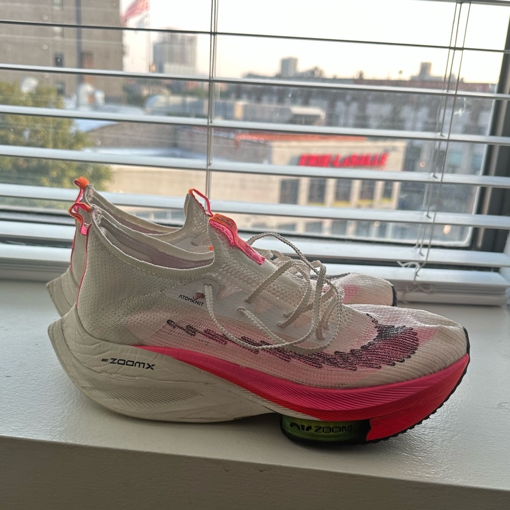 Nike alphafly shoes size 10